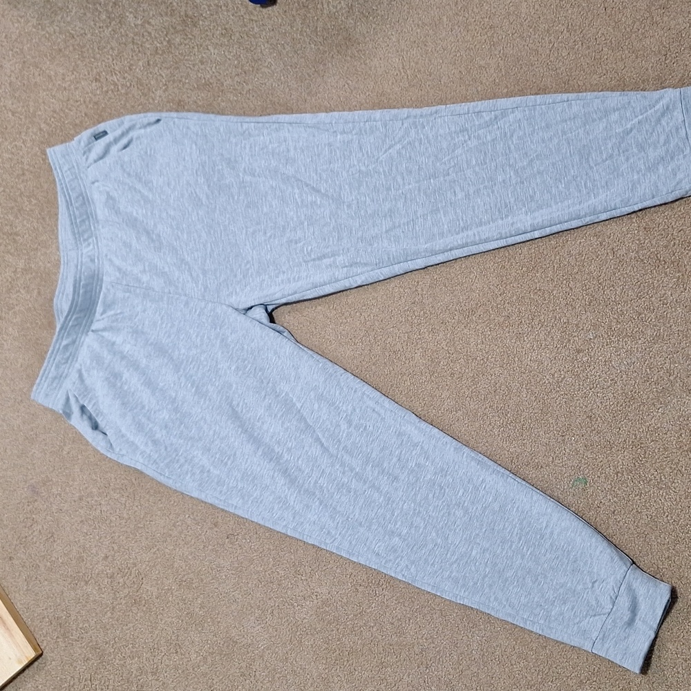 Eddie Bauer joggers pants
